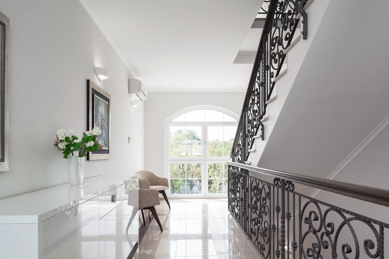 Luxury Apartments Vila Carissa Malinska Luaran gambar