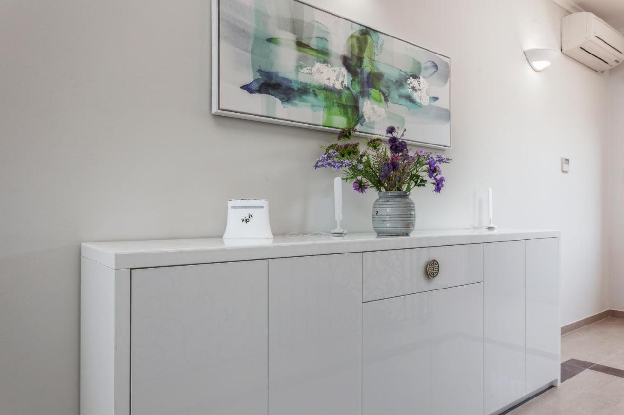 Luxury Apartments Vila Carissa Malinska Luaran gambar