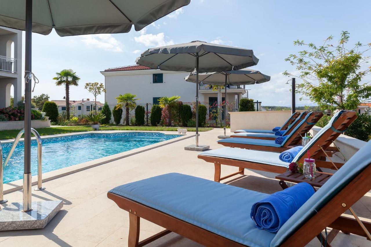 Luxury Apartments Vila Carissa Malinska Luaran gambar