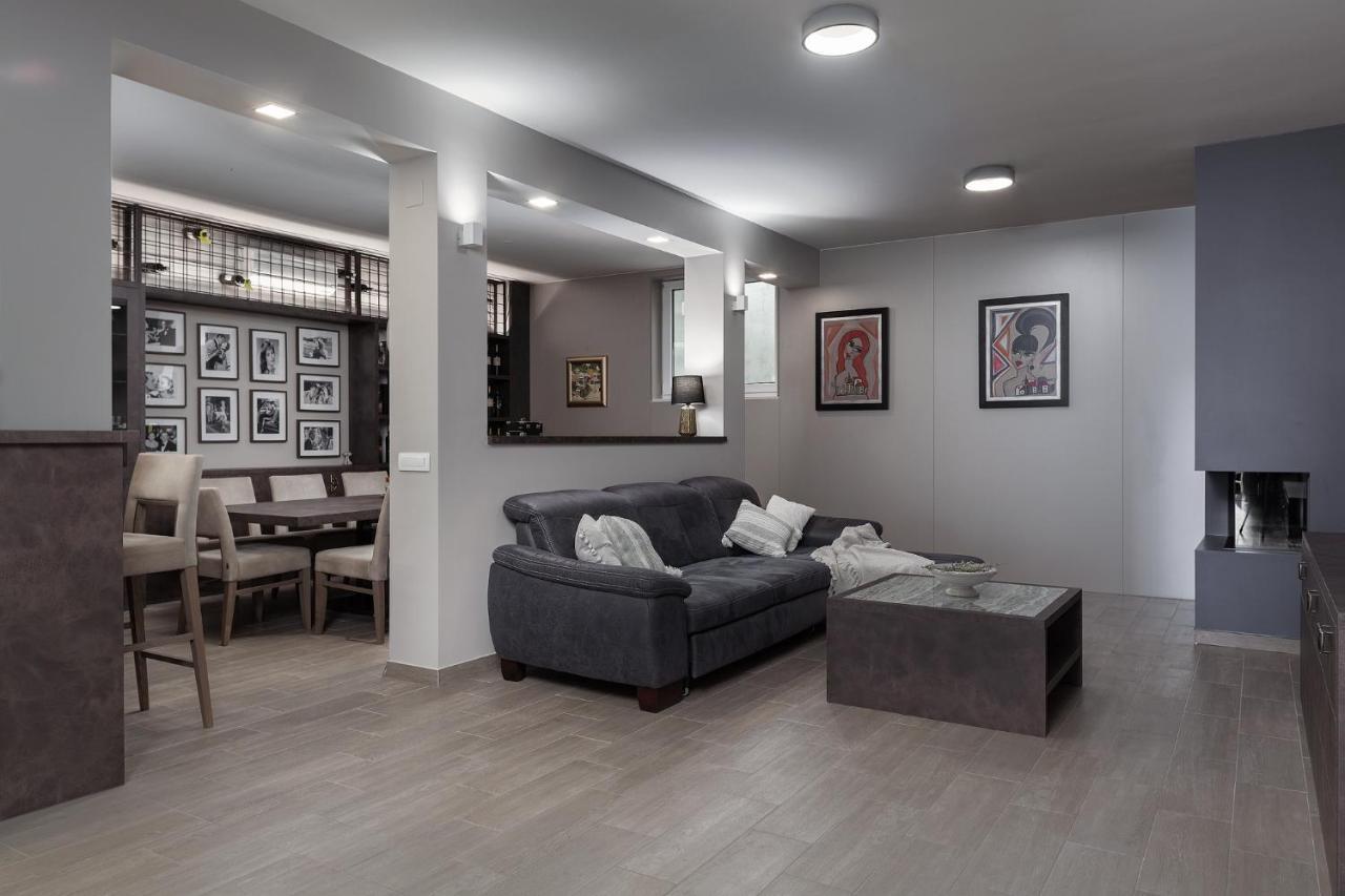 Luxury Apartments Vila Carissa Malinska Luaran gambar